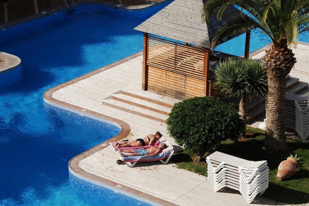 Apartamentos Hg Cristian Sur Los Cristianos  Εξωτερικό φωτογραφία