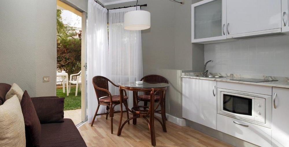 Apartamentos Hg Cristian Sur Los Cristianos  Εξωτερικό φωτογραφία