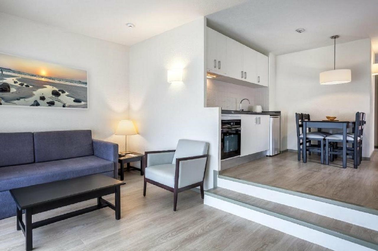 Apartamentos Hg Cristian Sur Los Cristianos  Εξωτερικό φωτογραφία